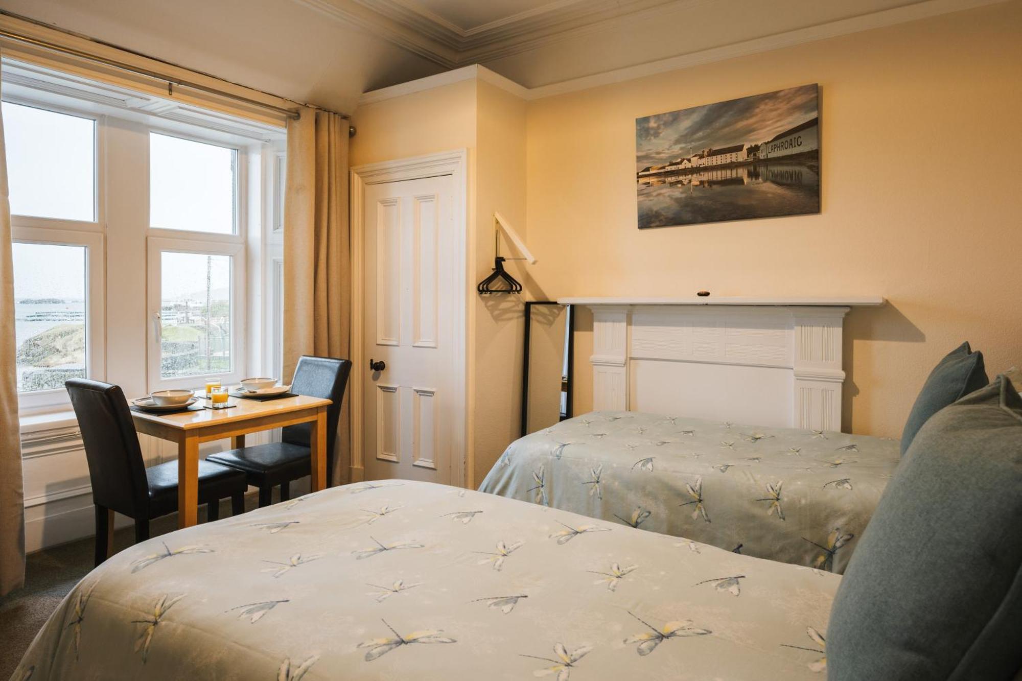 Eilidh'S Guest House Порт Елън Екстериор снимка